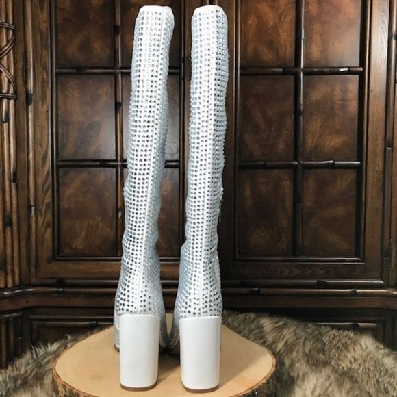 Jessica Simpson Lovelly Embellished Boot White - Picture 5 of 16
